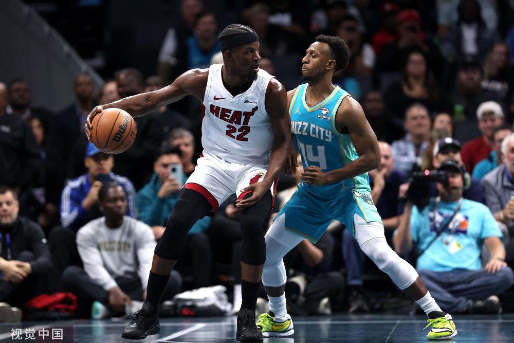 更加激烈 更加激烈