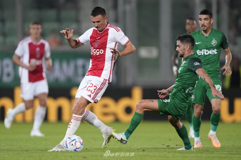 而联赛的竞 而联赛的竞